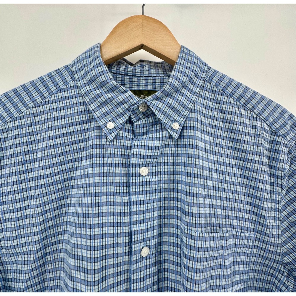 Eddie Bauer Mens Blue Plaid Seersucker Short Sleeve Button Down Shirt Size M - Picture 2 of 13